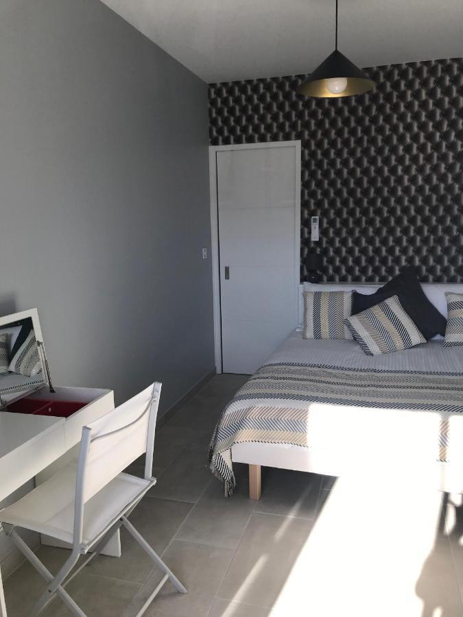 Appartement Plein Centre Saint Florent Face Au Port מראה חיצוני תמונה